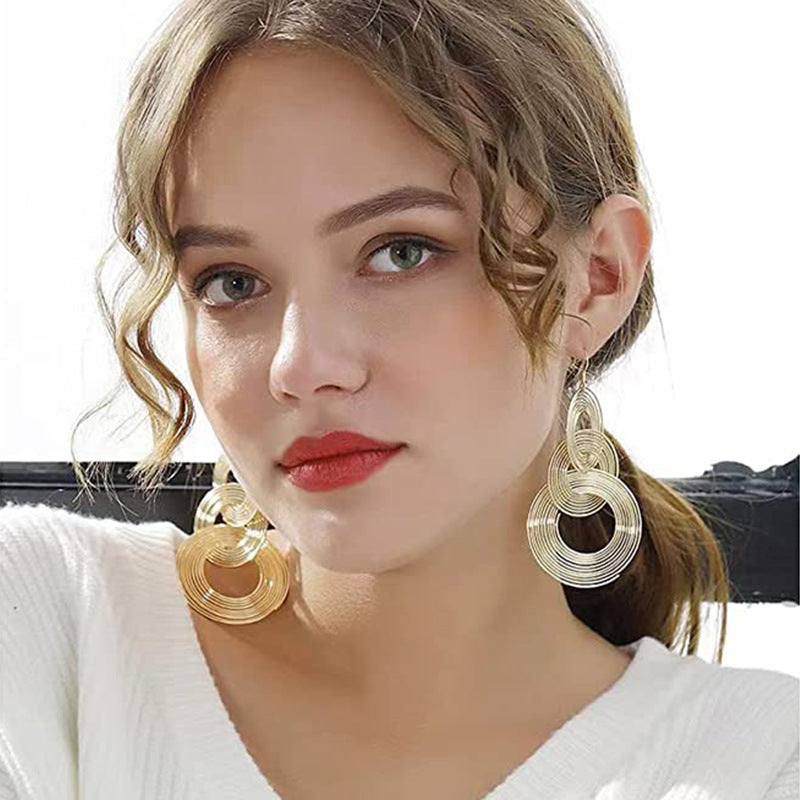 Wholesale Long Earrings Circle Hollow Retro Earrings Exaggerated Statemente Earrings ACC-ES-Huil005