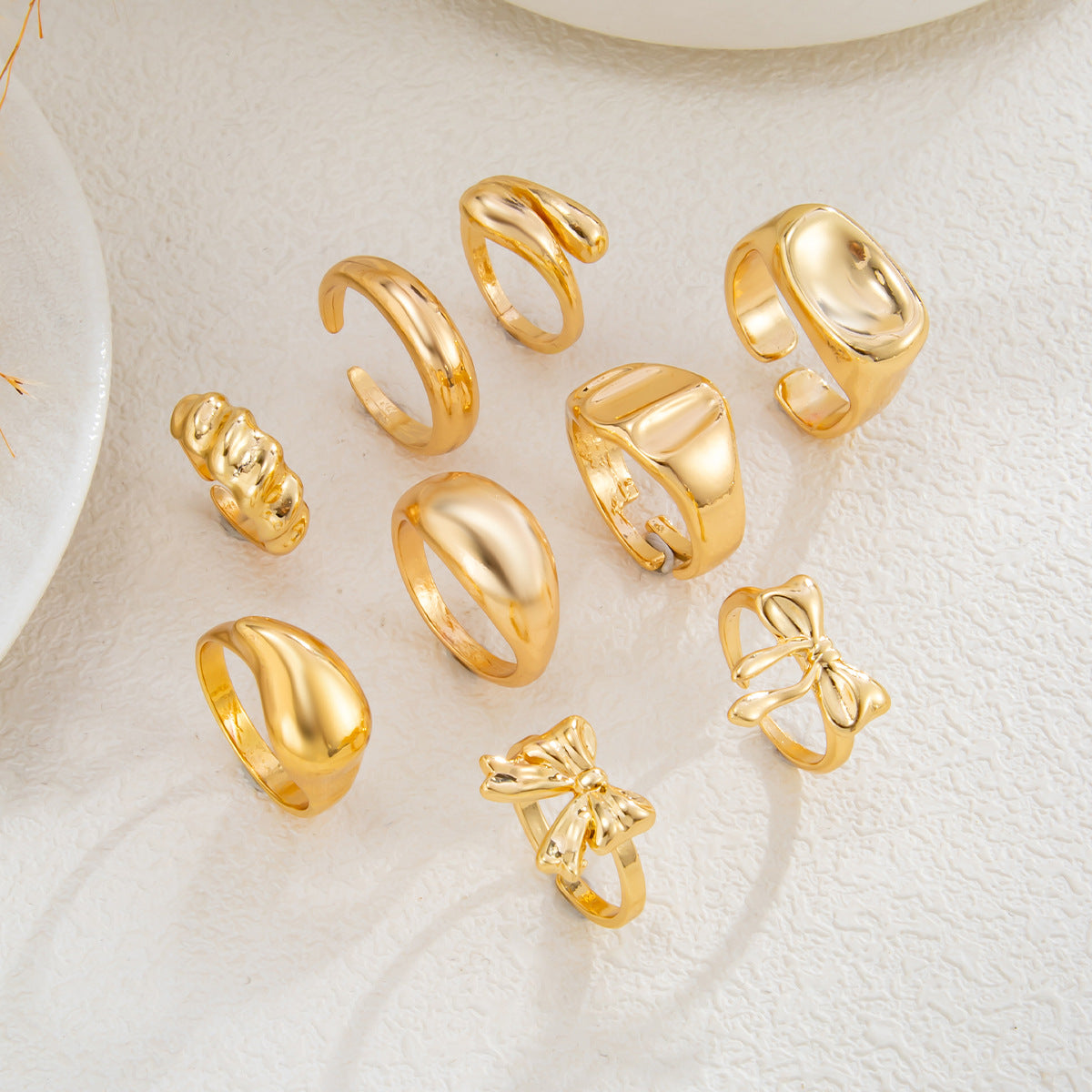 Wholesale Geometric three-dimensional cross-opening smooth alloy ring set