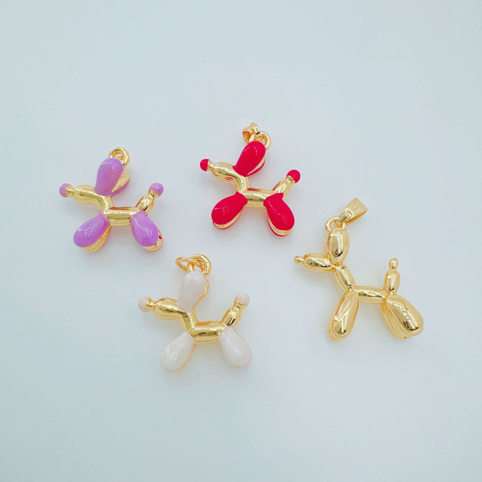 Wholesale Trendy Cute Dog Pendant Necklace Gold Plated Copper Fashion Accessory