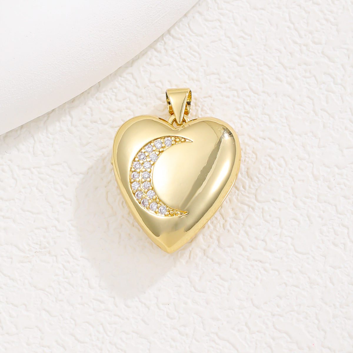 Wholesale copper inlaid zircon gold heart necklace pendant openable necklace