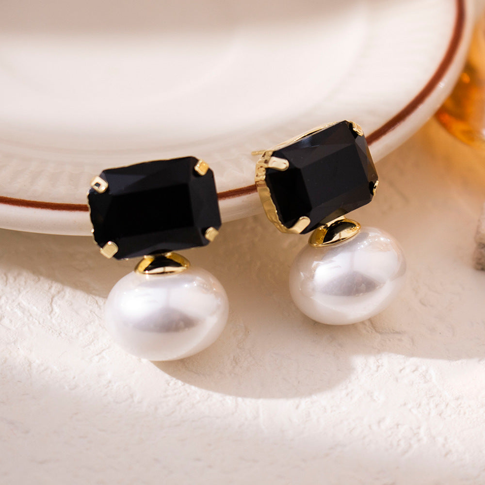 Wholesale Silver Needle  Zircon Large Pearl Earrings Retro Light Luxury Colorful  Earrings