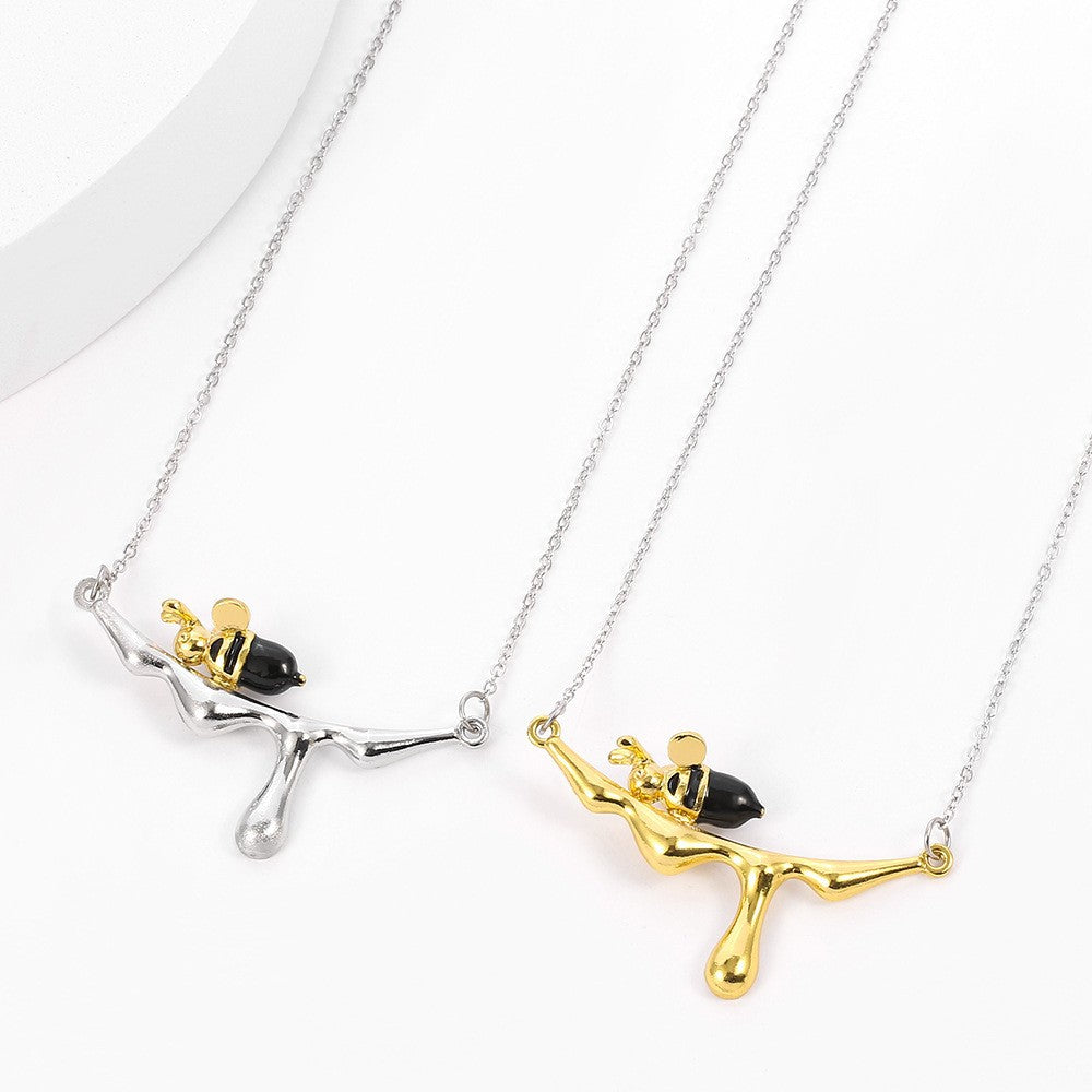 Wholesale  bee necklace inlaid agate fashion Silver Necklaces