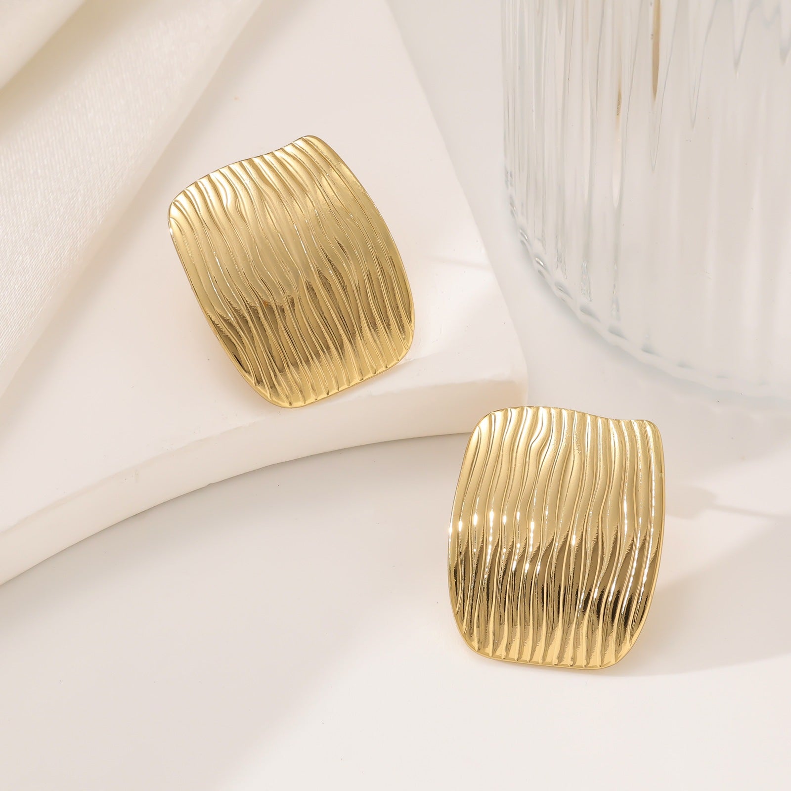 Wholesale Stainless Steel Titanium Steel Gold Light Luxury Earrings