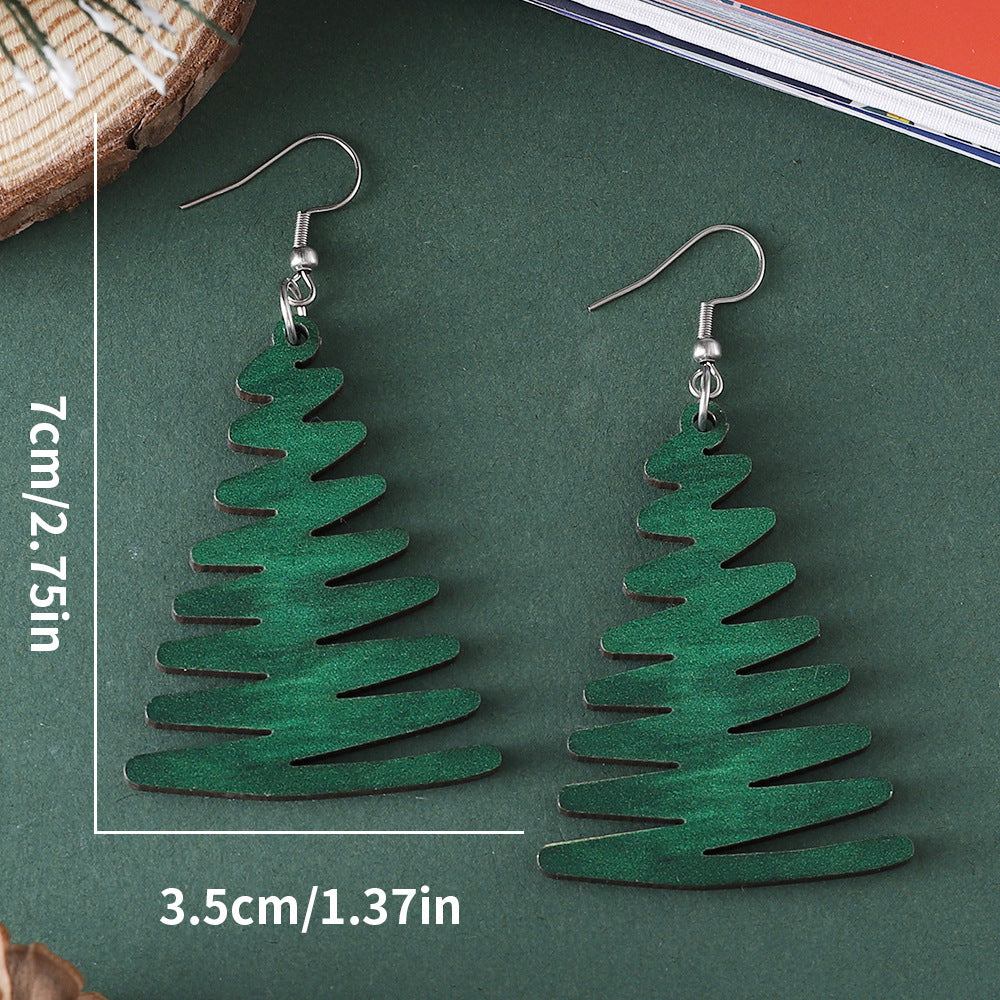 Wholesale Christmas green Christmas tree pendant earrings wooden