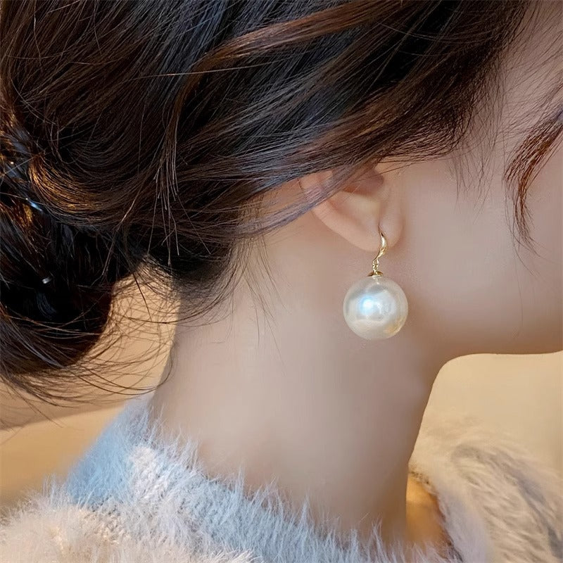 Wholesale Exaggerated Large Pearl Earrings