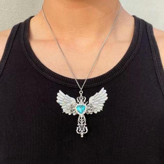 Wholesale Zinc Alloy Y2K Gothic Cross Pendant Necklace Trendy Jewelry Accessory