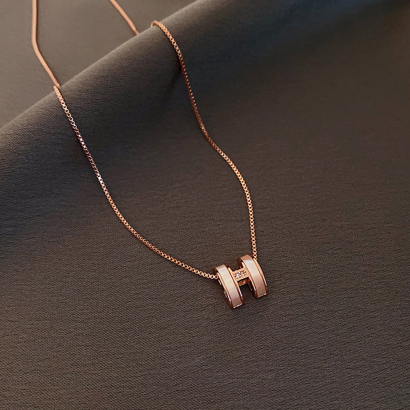 Wholesale Electroplated Shell Zircon Letter Necklace Choker Necklace ACC-NE-BY001