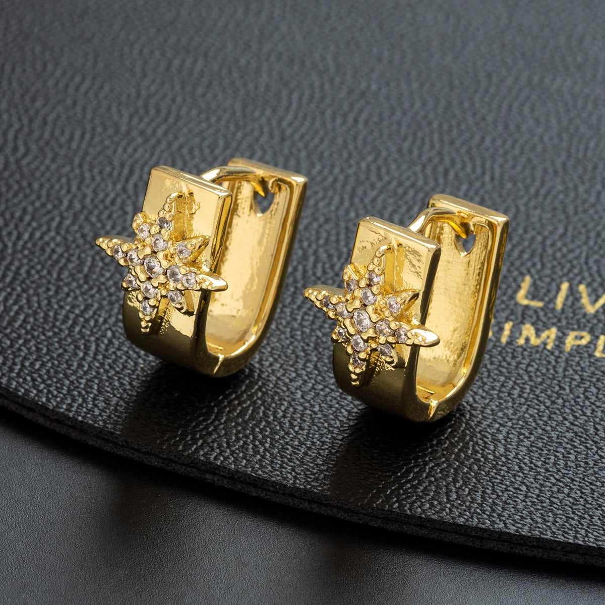 Wholesale Gold Plated Zircon Letter Ear Cuffs For Women Trendy Geometric Shape Chic Everyday Jewelry Accessory Boutique Resale Gift