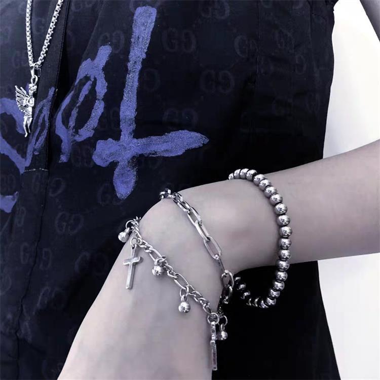 Wholesale Retro Cross Pendant Double-Layer Metal Alloy Bracelet Fashion Accessory