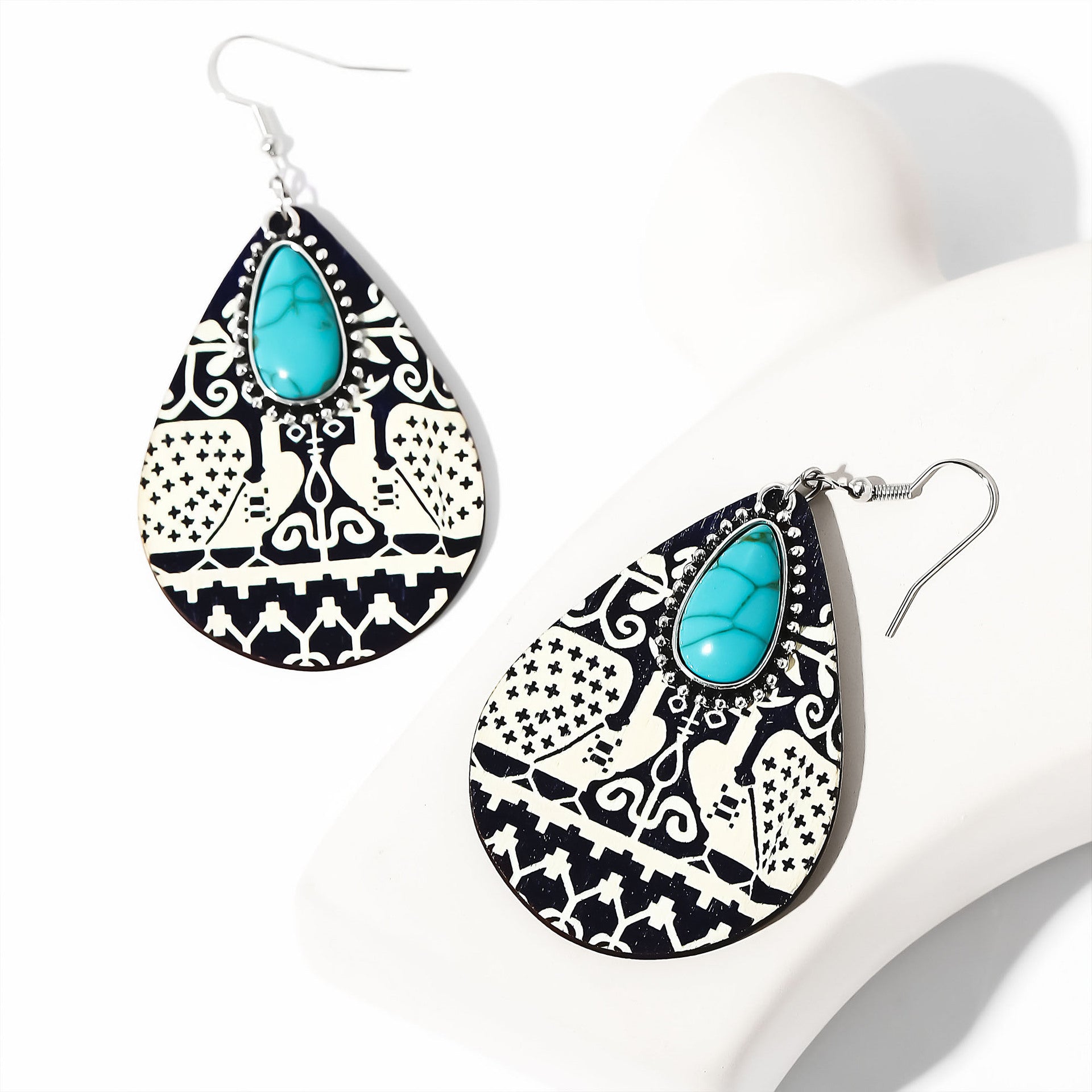 Wholesale  Retro Drop-Shaped Wooden Earrings Turquoise Earrings
