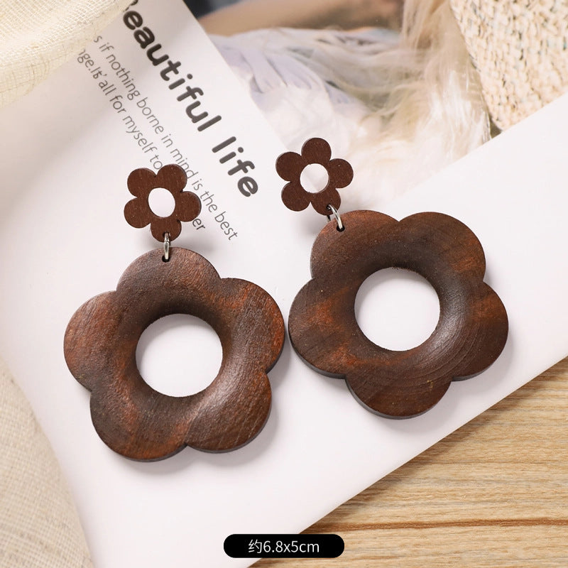 Wholesale Retro Coffee Wooden Earrings Ethnic Style Round Hand Knitted Jewelry Accessory