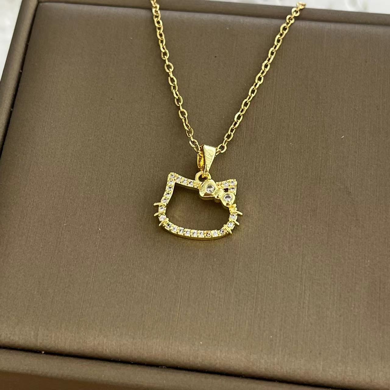 Wholesale Bow Cat Light Luxury Diamond Necklace