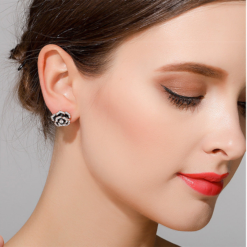 Wholesale Trendy Camellia Earrings Alloy Diamond Finish Fashion Jewelry for Party Gift Boutique Resale
