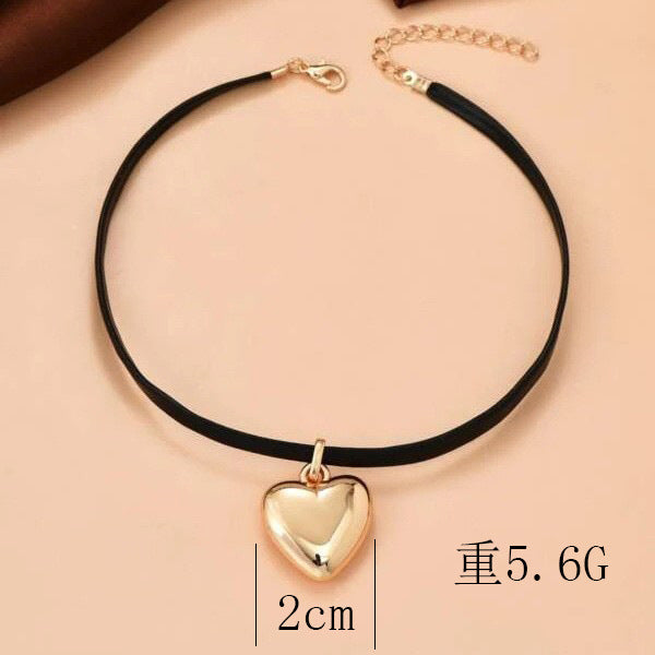 Wholesale Creative Simple Love Pendant All-match Collarbone Chain