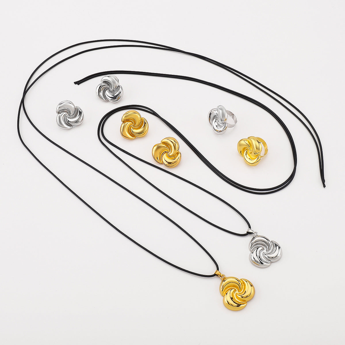 Wholesale rotating half-moon alloy earrings simple design geometric necklace ring