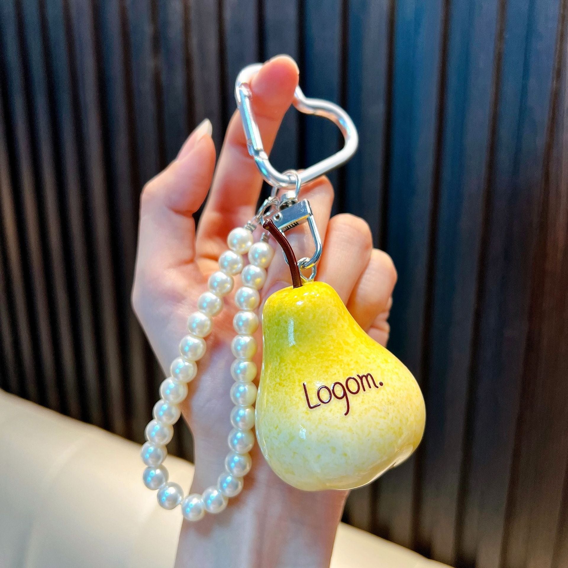 Wholesale Trendy Resin Bead Keychain Keyring Charm for Car Key Bag Decor