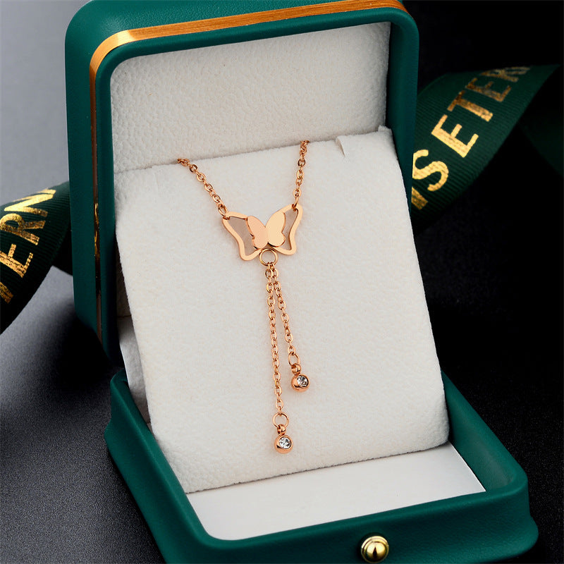 Wholesale Hollow three-dimensional butterfly titanium steel necklace