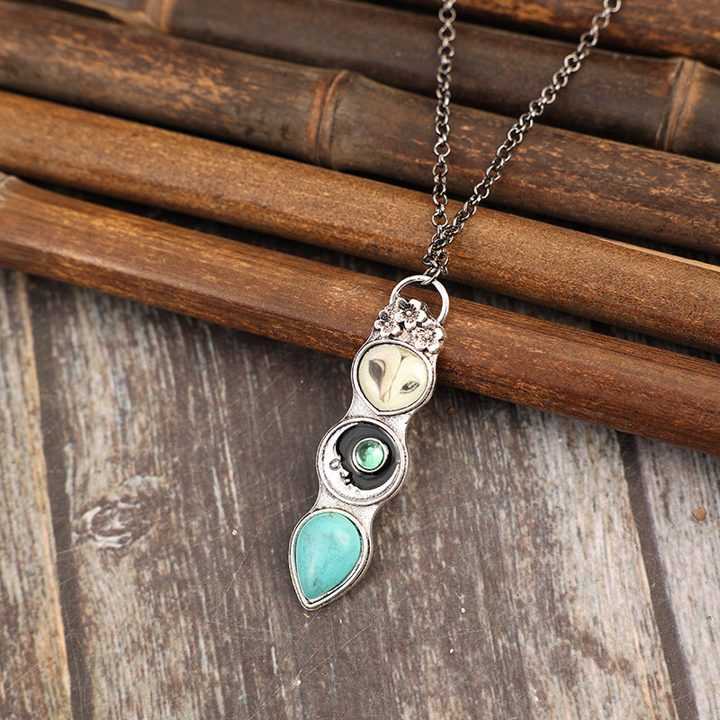 Wholesale Vintage style owl inlaid synthetic turquoise long bohemian alloy necklace