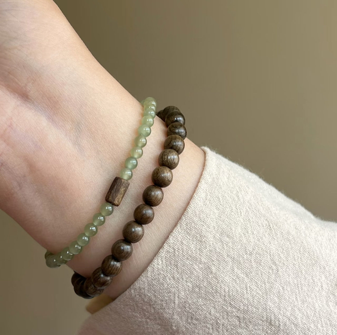 Wholesale Fragrant Wood Bracelet Single Loop New Chinese Style Layering Jewelry Accessory for Women