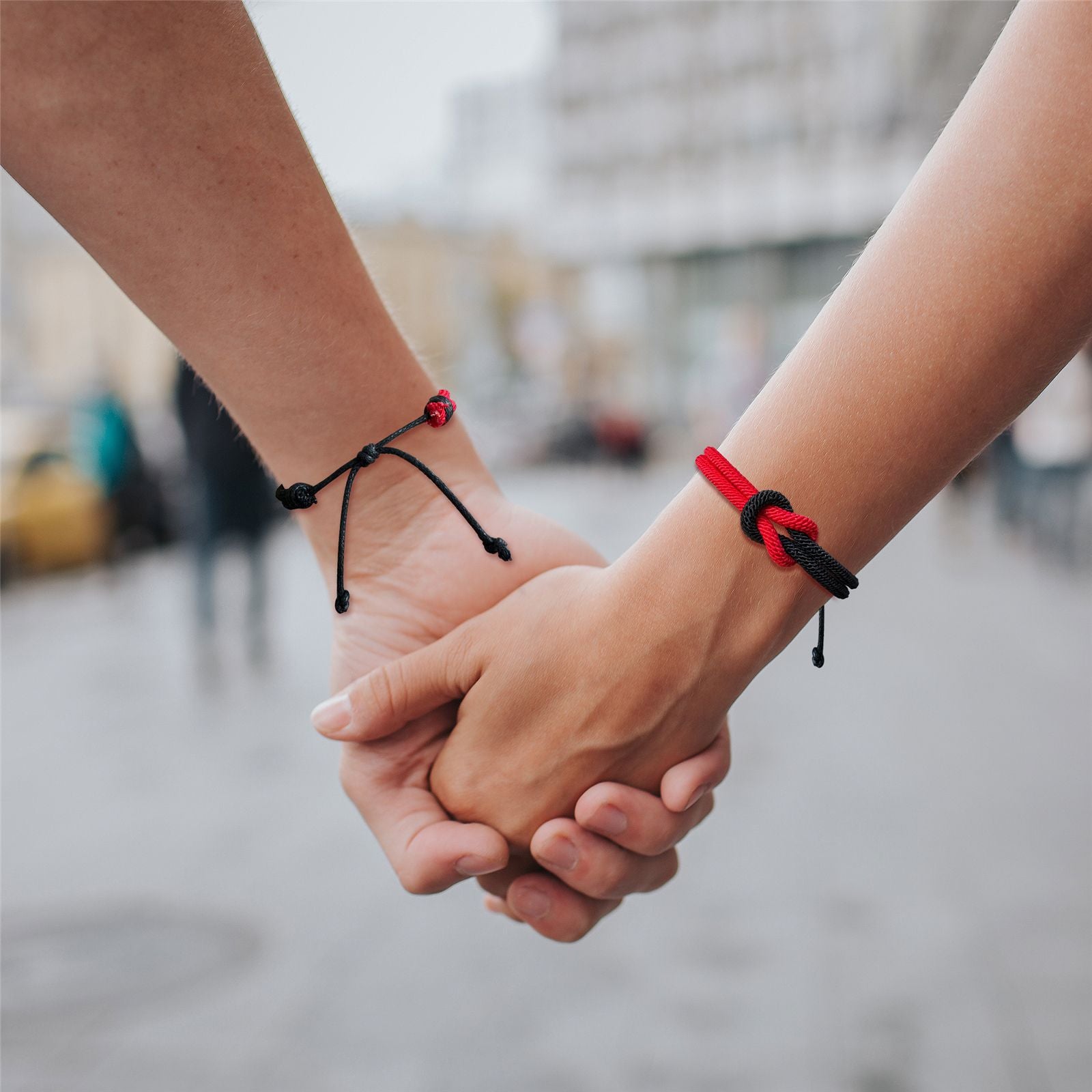 Wholesale black and white 8-shaped Milanese rope Valentine's Day bracelet set