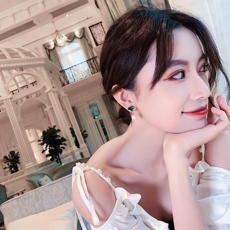 Wholesale S925 silver needle  green leaf pearl earrings