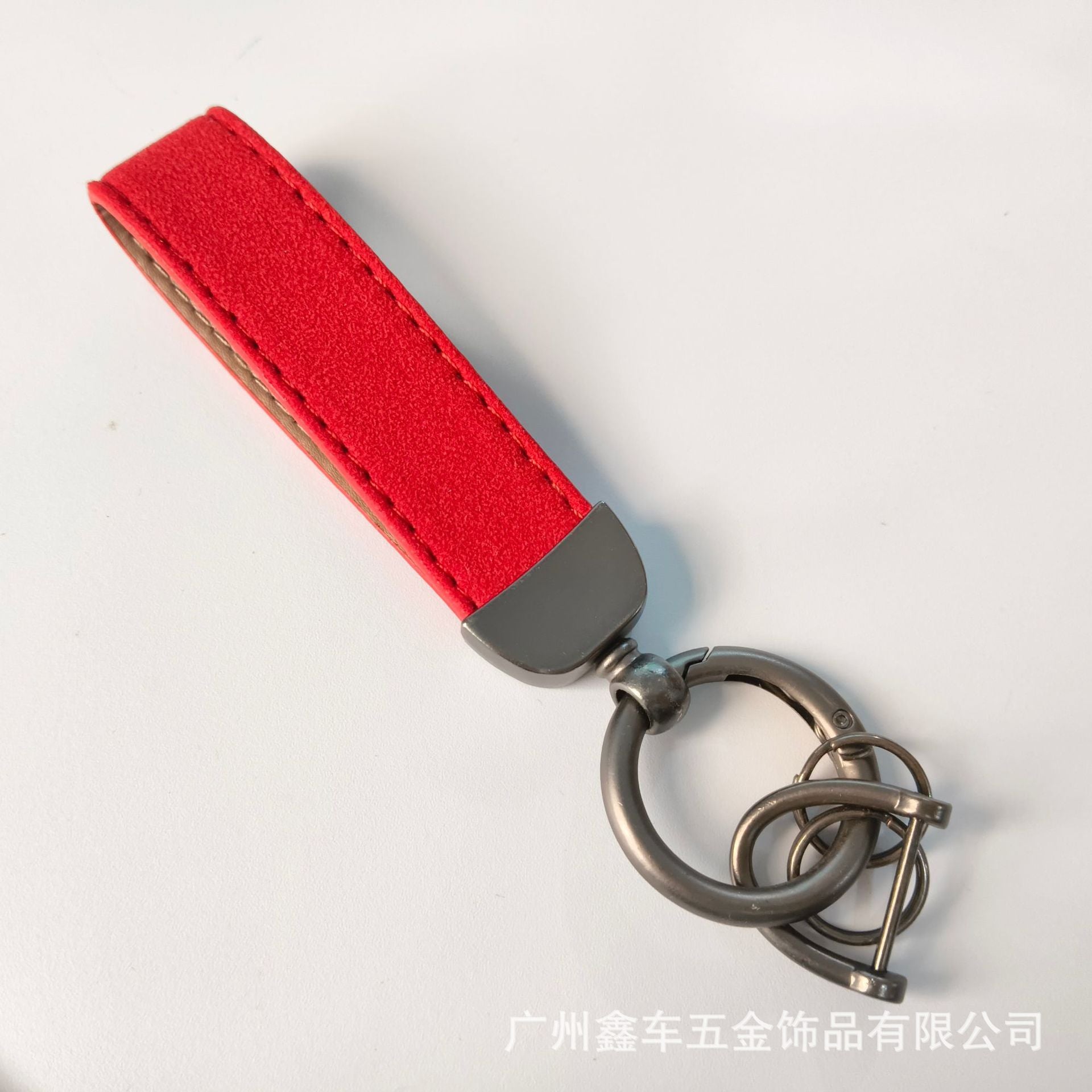 Wholesale Zinc Alloy Keychain Black Gunmetal Hardware Decorative Accessory for Wedding Gift