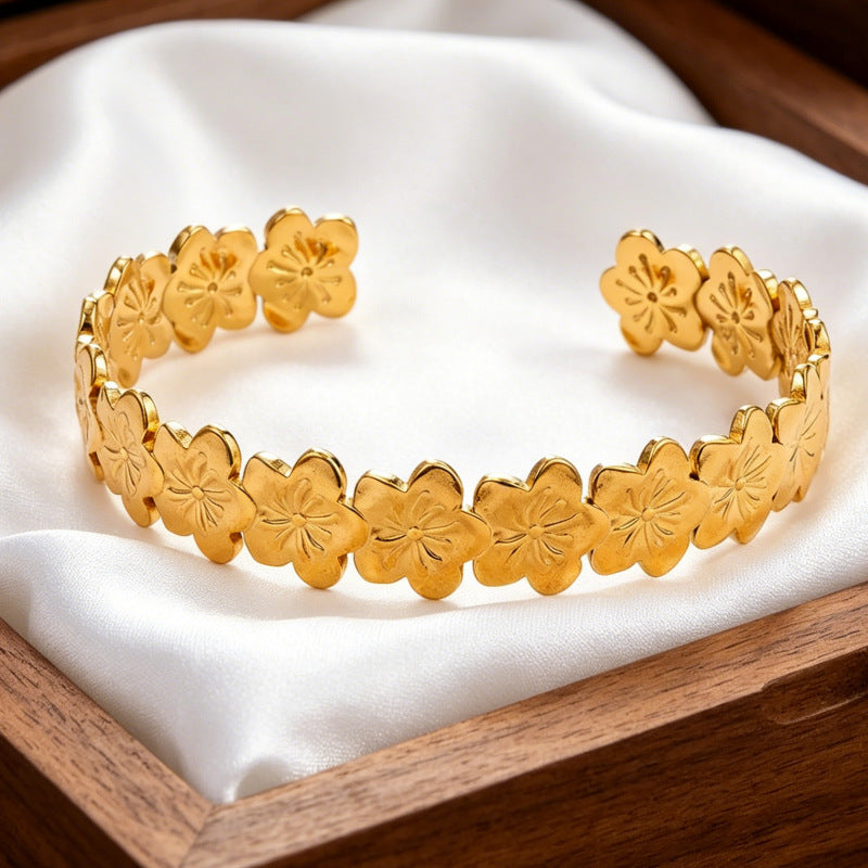Wholesale Gold-Plated Copper Flower Bracelet &  Ring Set - Fashion Jewelry Accessory for Resale