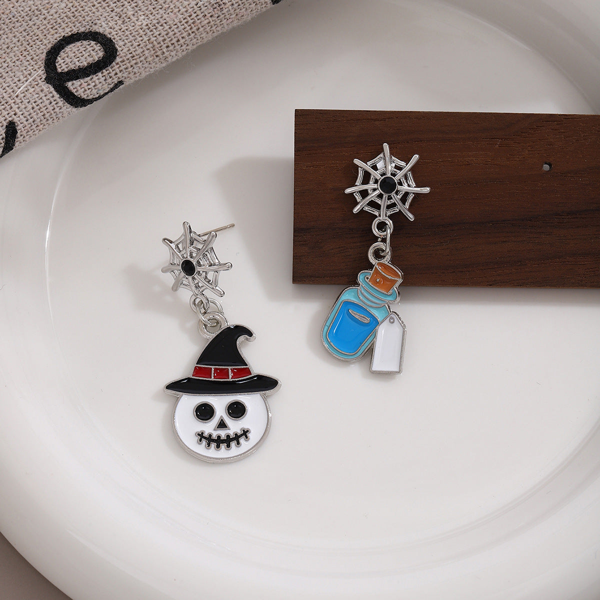 Wholesale Halloween Cartoon Ghost Pumpkin Skull Asymmetrical Earrings ACC-ES-ZhuiWo006