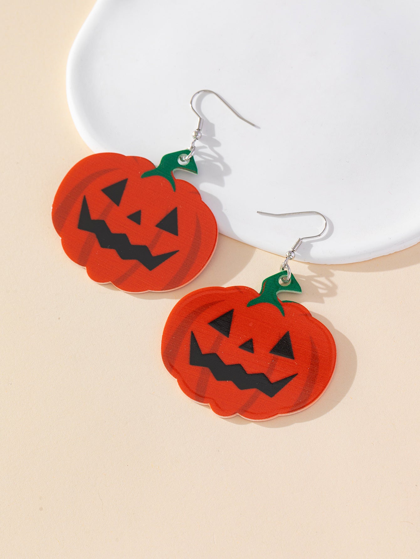 Wholesale Creative Halloween Spider Acrylic Earrings