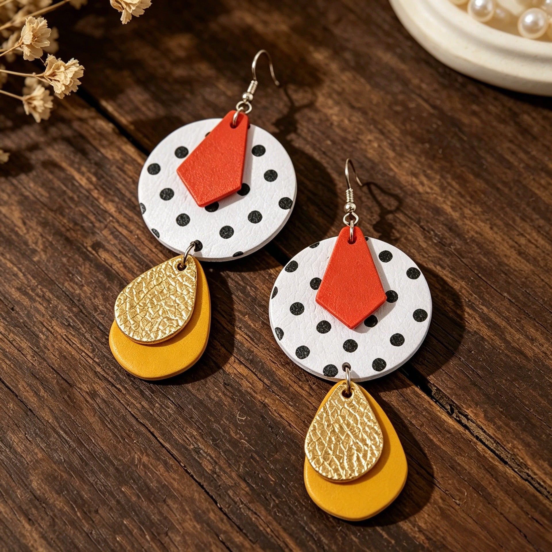 Wholesale Leather Retro Polka Dot Diamond Drop Earrings - Party Fashion Accessory