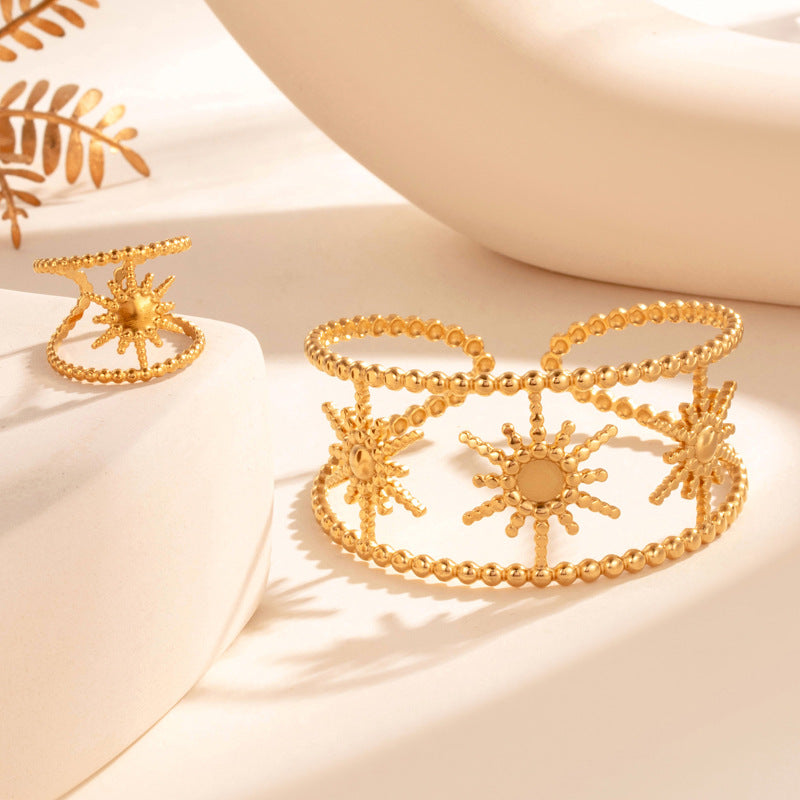 Wholesale  Titanium Steel opening bracelet exaggerated hollow flower opening adjustable jewelry