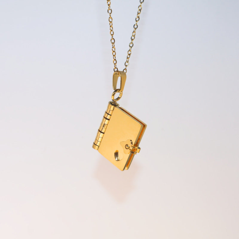 Wholesale stainless steel couple book engraved DIY opening and closing album love letter clavicle necklace