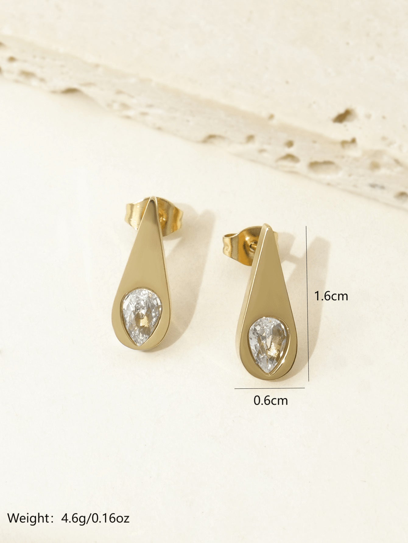 Wholesale Stainless steel teardrop-shaped stud earrings