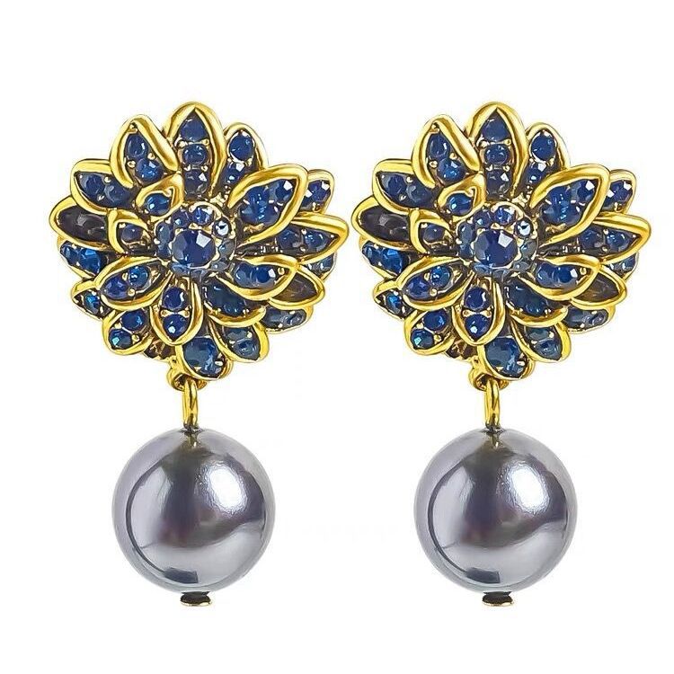 Wholesale Black  fashion silver needle Camellia beads earrings