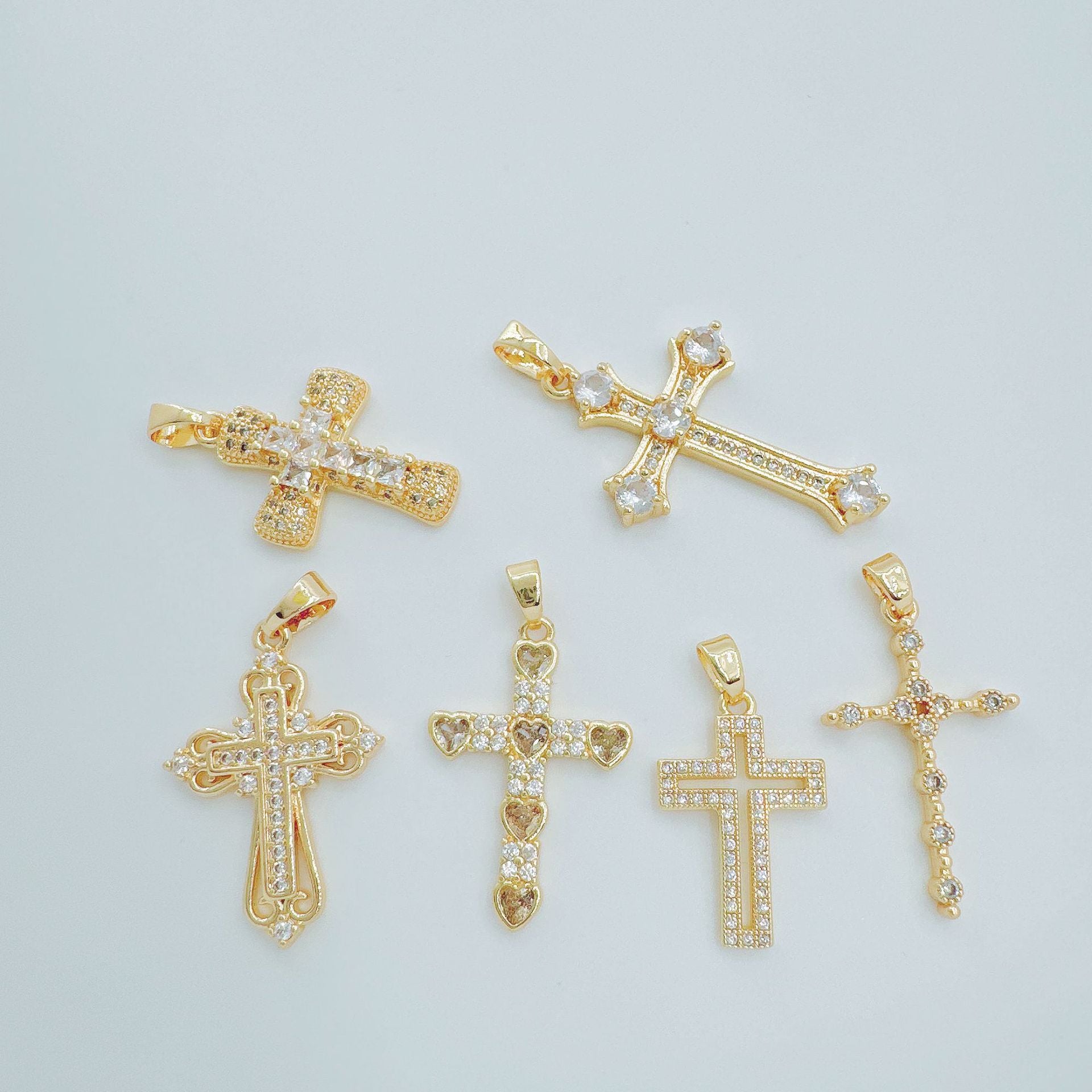 Wholesale Trendy Cross Pendant Necklace Copper Electroplate Jewelry Accessory