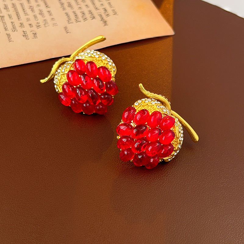 Wholesale Vintage Middle-aged Earrings Silver Needle Retro Temperament Earrings ACC-ES-Weim006