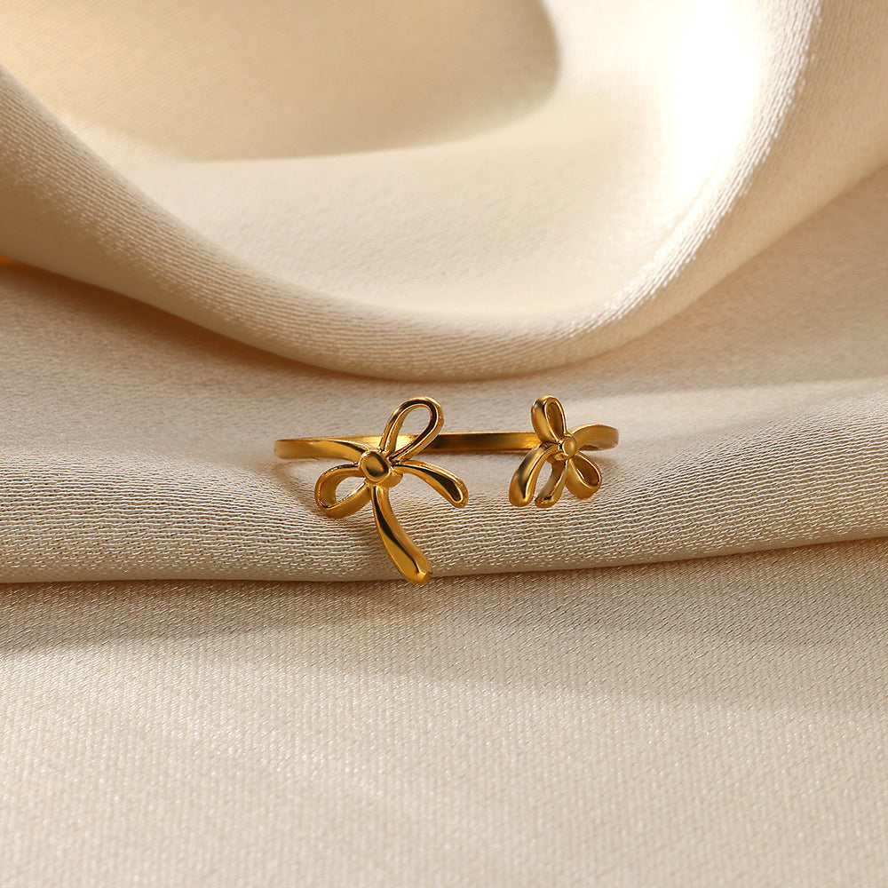 Wholesale Stainless steel vintage flower ring