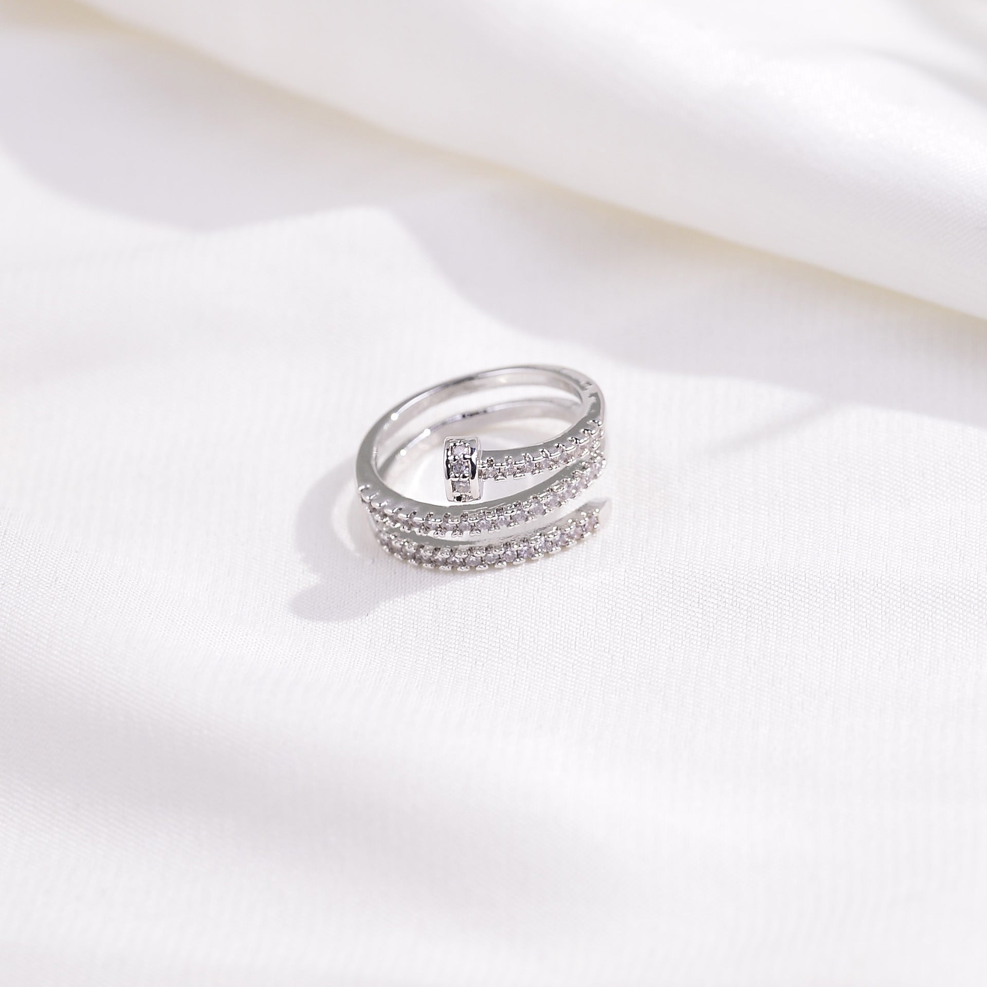 Wholesale Brass spiral nail diamond ring