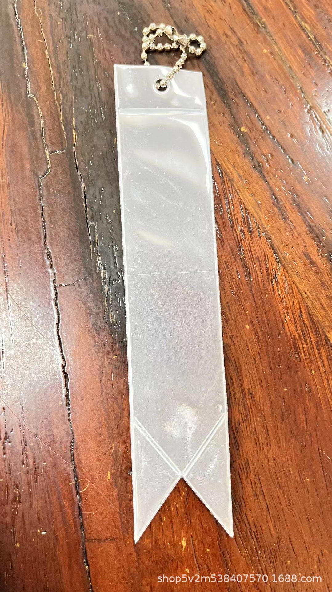 Wholesale Multicolor PVC long pendant reflective pendant keychain