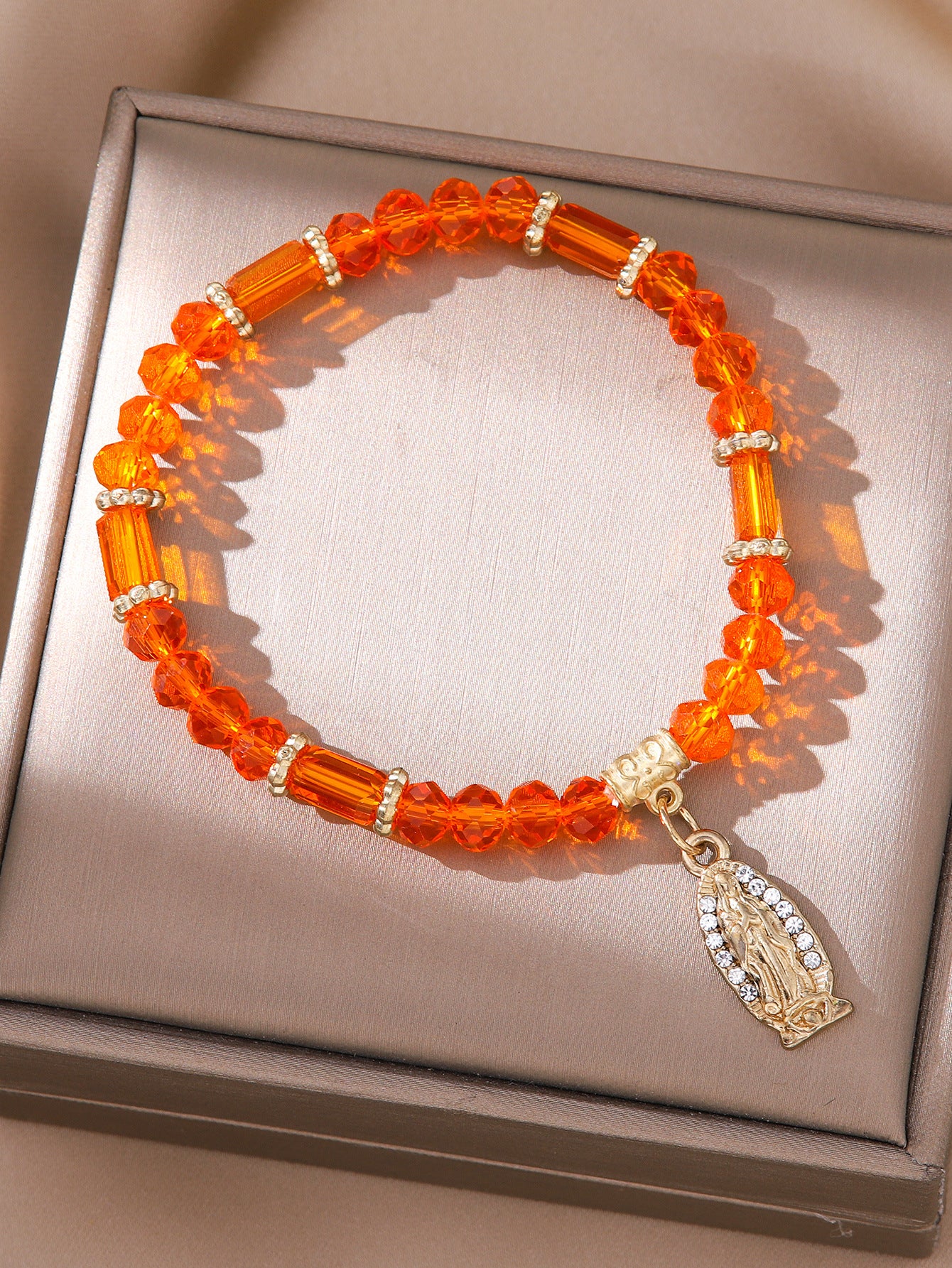 Wholesale  Madonna Pendant Color Transparent Crystal Handmade Beaded Bracelet