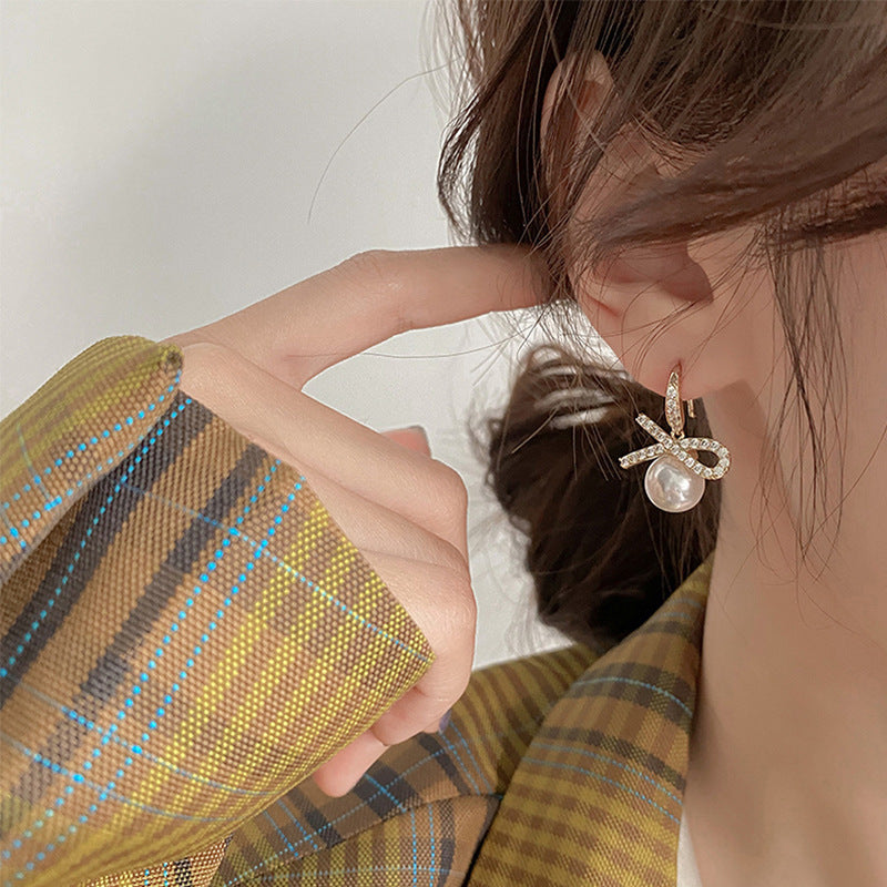 Wholesale  925 Silver Needle Elegant Diamond Bow Pearl Earrings