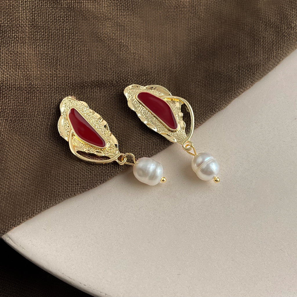 Wholesale Baroque natural pearl French retro earrings