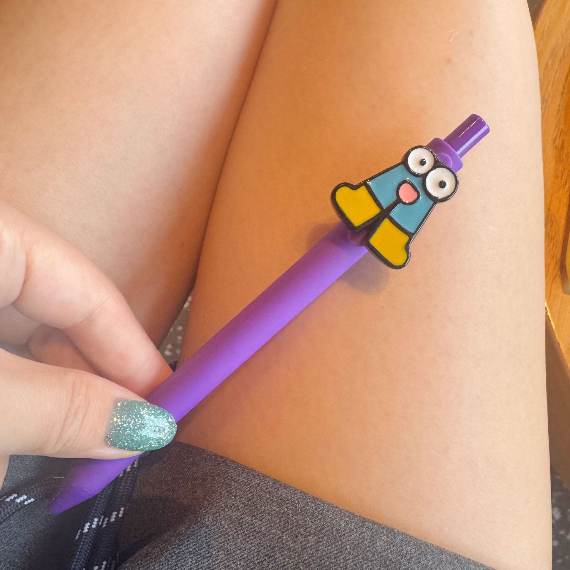 Wholesale Creative letter ballpoint pen