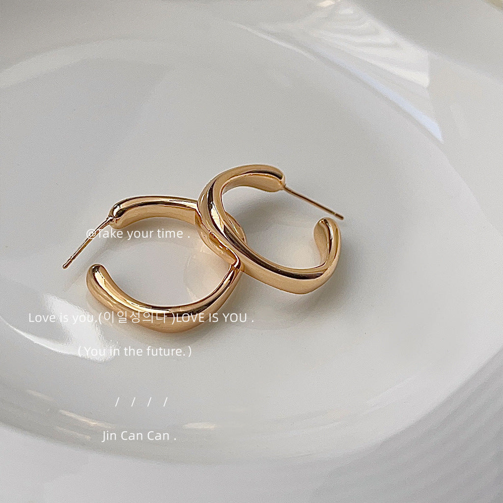 Wholesale geometric plain ring design earrings