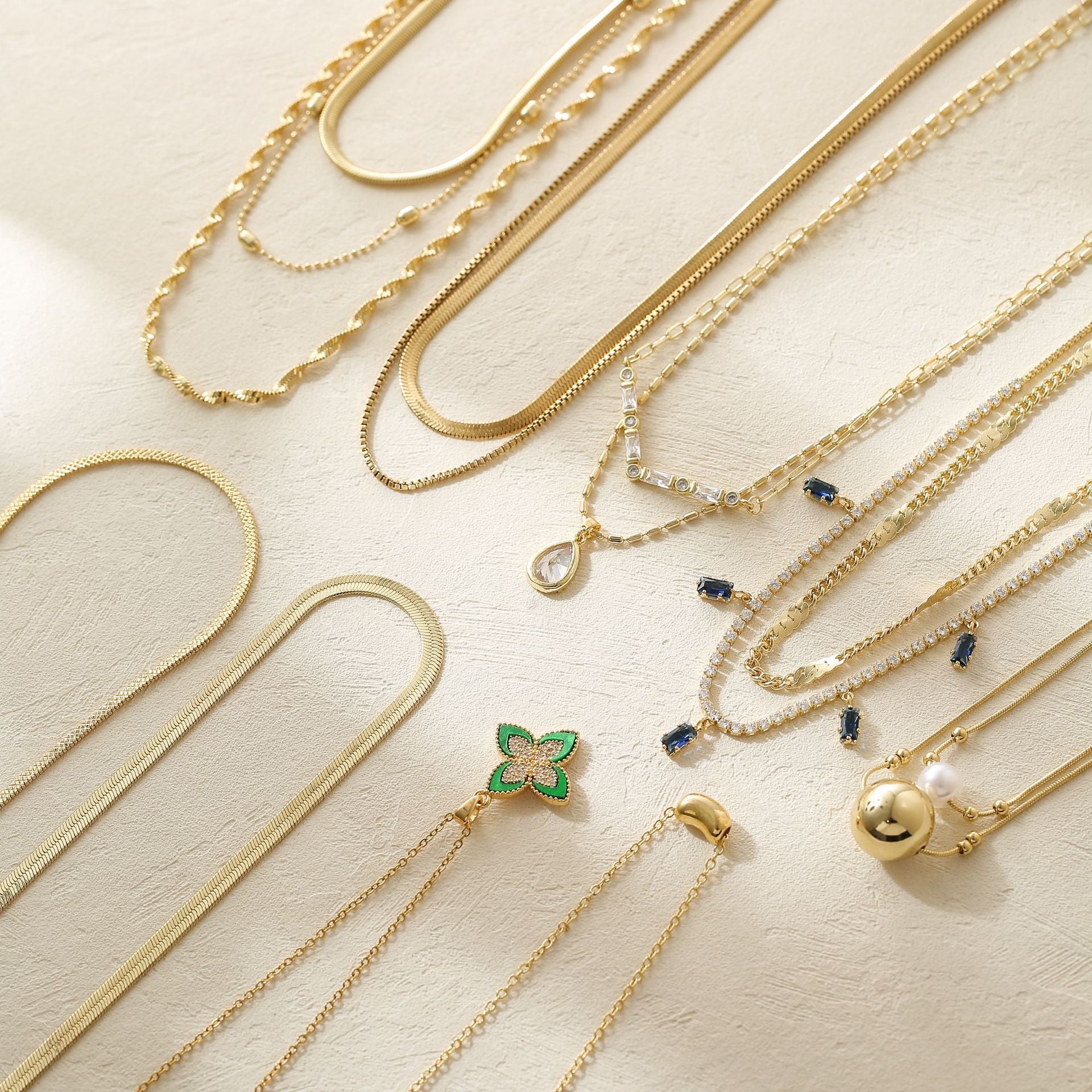 Wholesale Gold and Silver Two-color Necklace