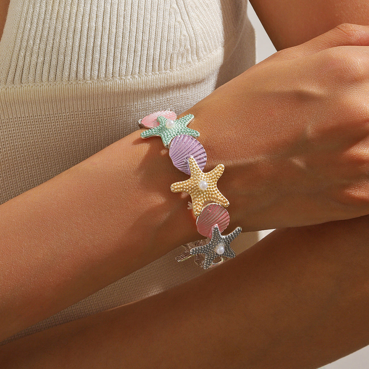 Wholesale Beach Vacation Style Starfish Shell Bracelet for Women,  Versatile High-End Creative Elegant Bracelet