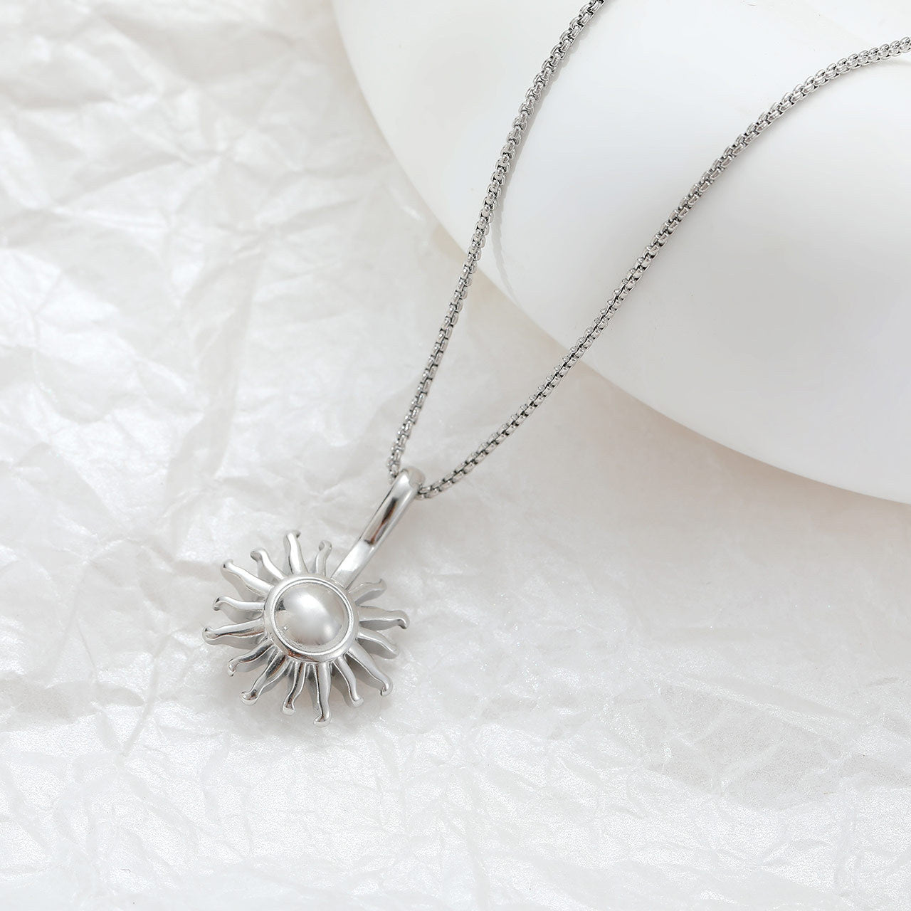 Wholesale Stainless Steel Sunflower Clavicle Necklace