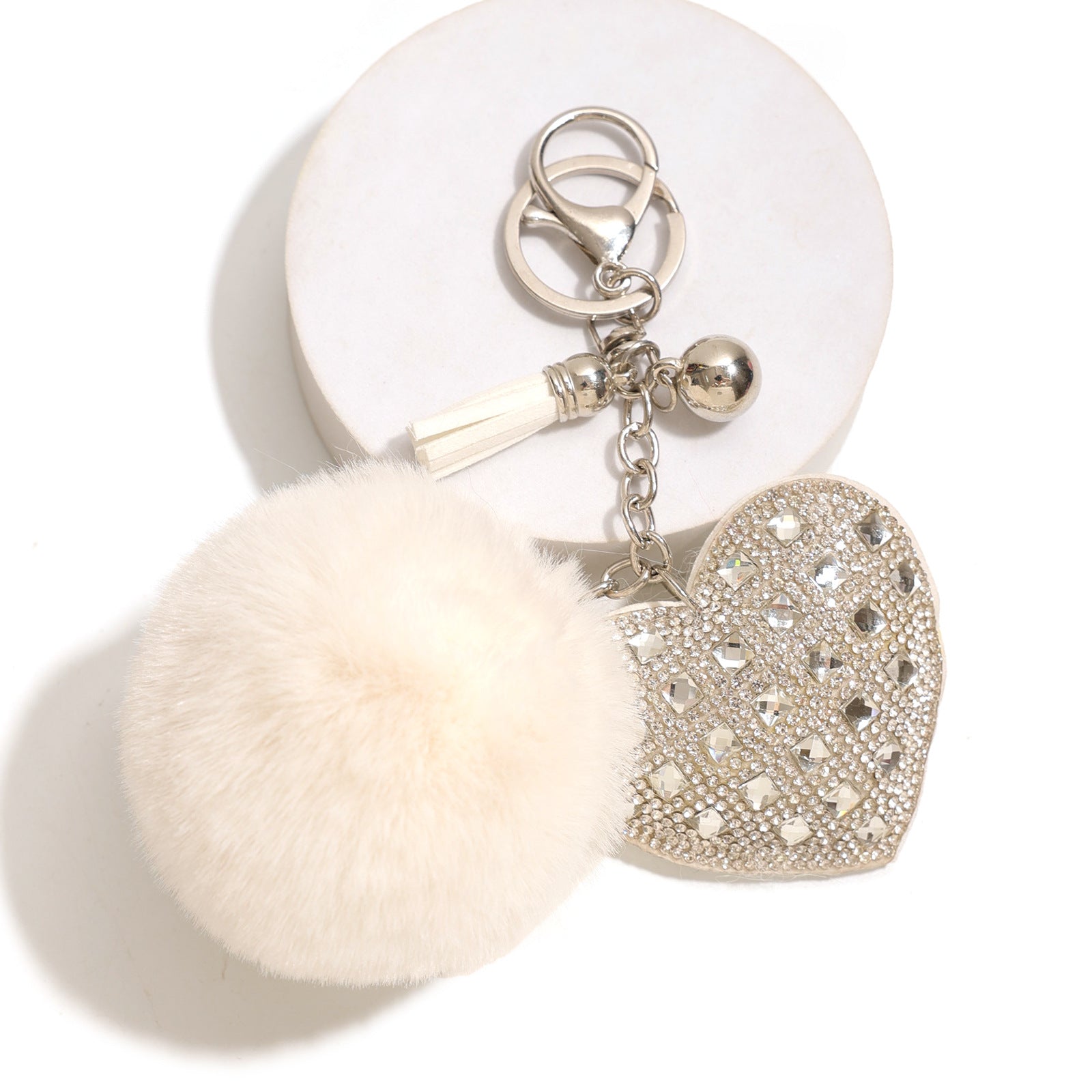 Wholesale Creative Hot-Drilled Heart-Shaped Keychain with Fur Ball Tassel Pendant,  Fashionable Heart-Shaped Rhinestone Ornament,  Valentine' s Day Small Gift