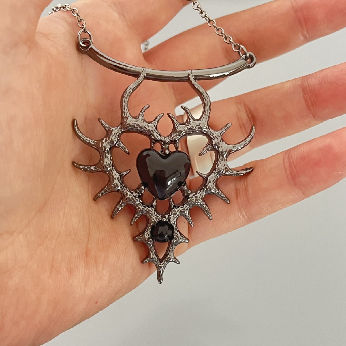 Wholesale  punk Gothic dark wind n love diamond necklace Asian culture pendant