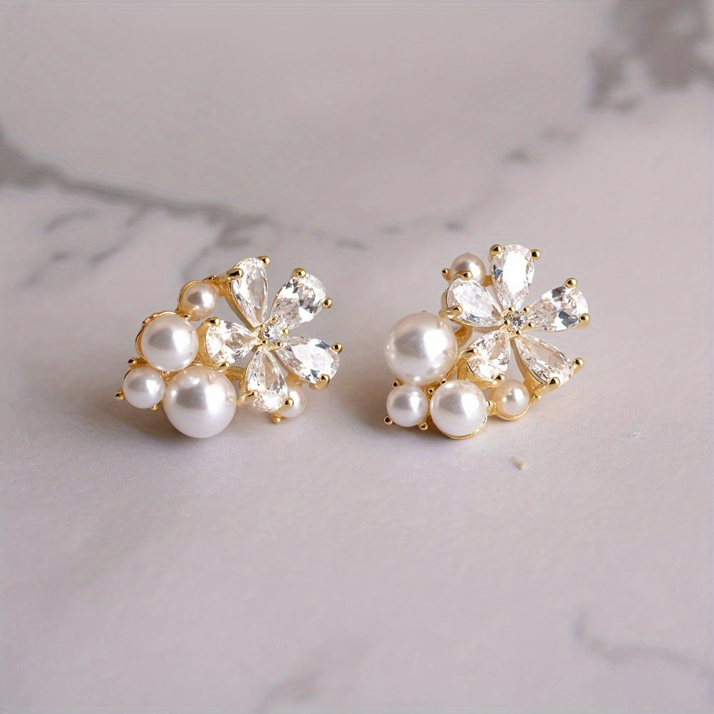 Wholesale  Alloy Flower Five-leaf Earrings